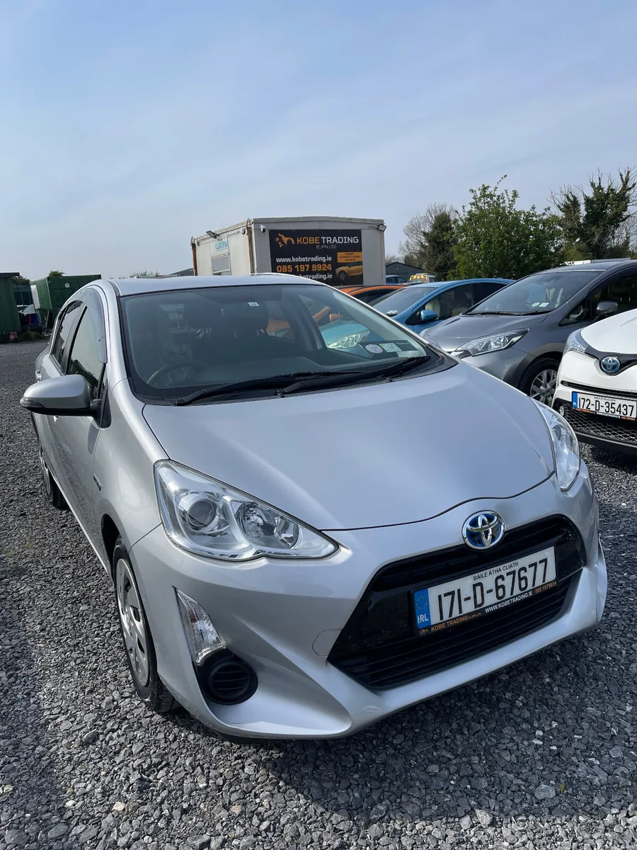 Toyota Aqua 2017 Hybrid Push start Excellent - Image 4