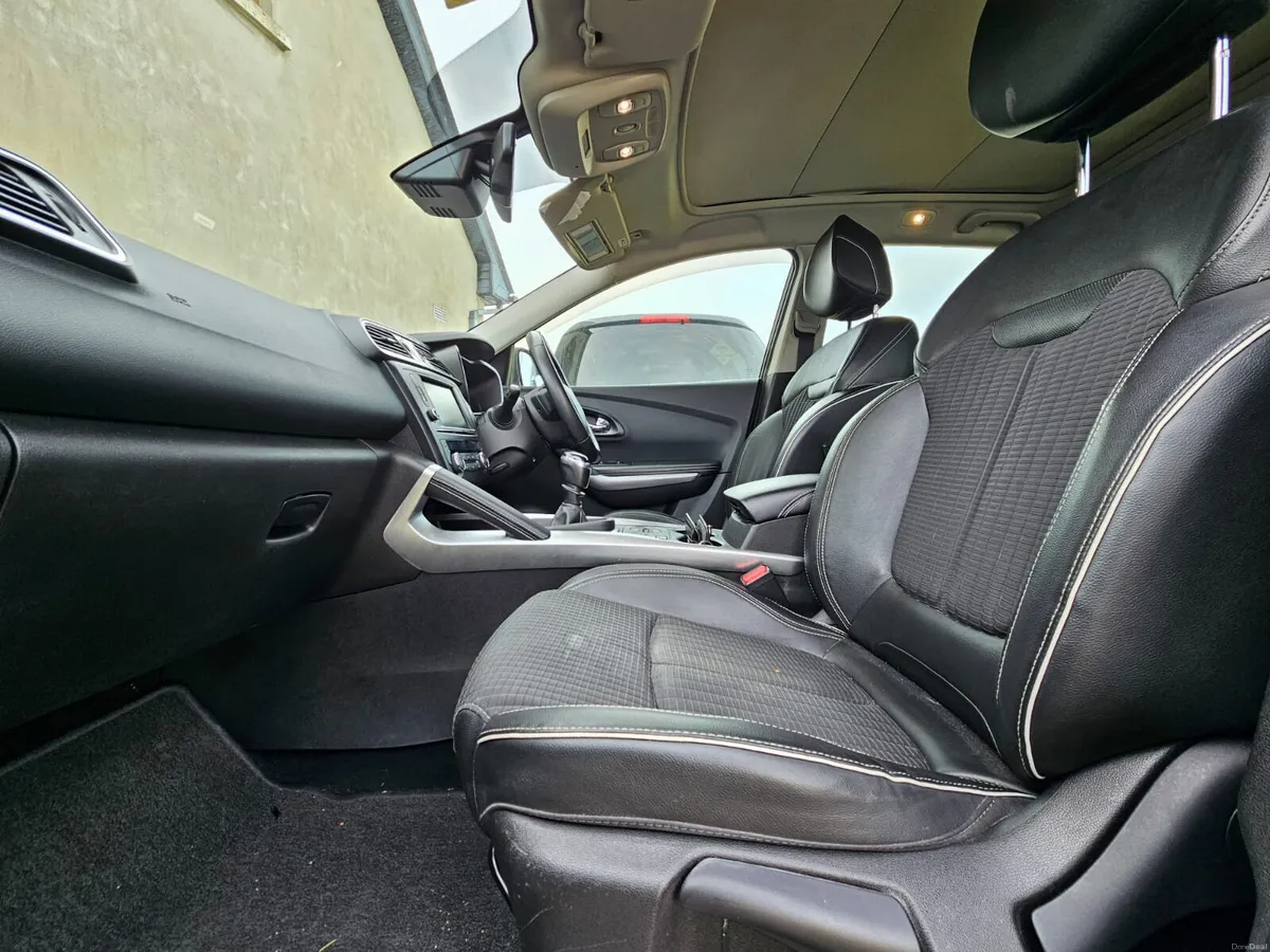 Renault Kadjar 2016 diesel low miles €6990 - Image 3