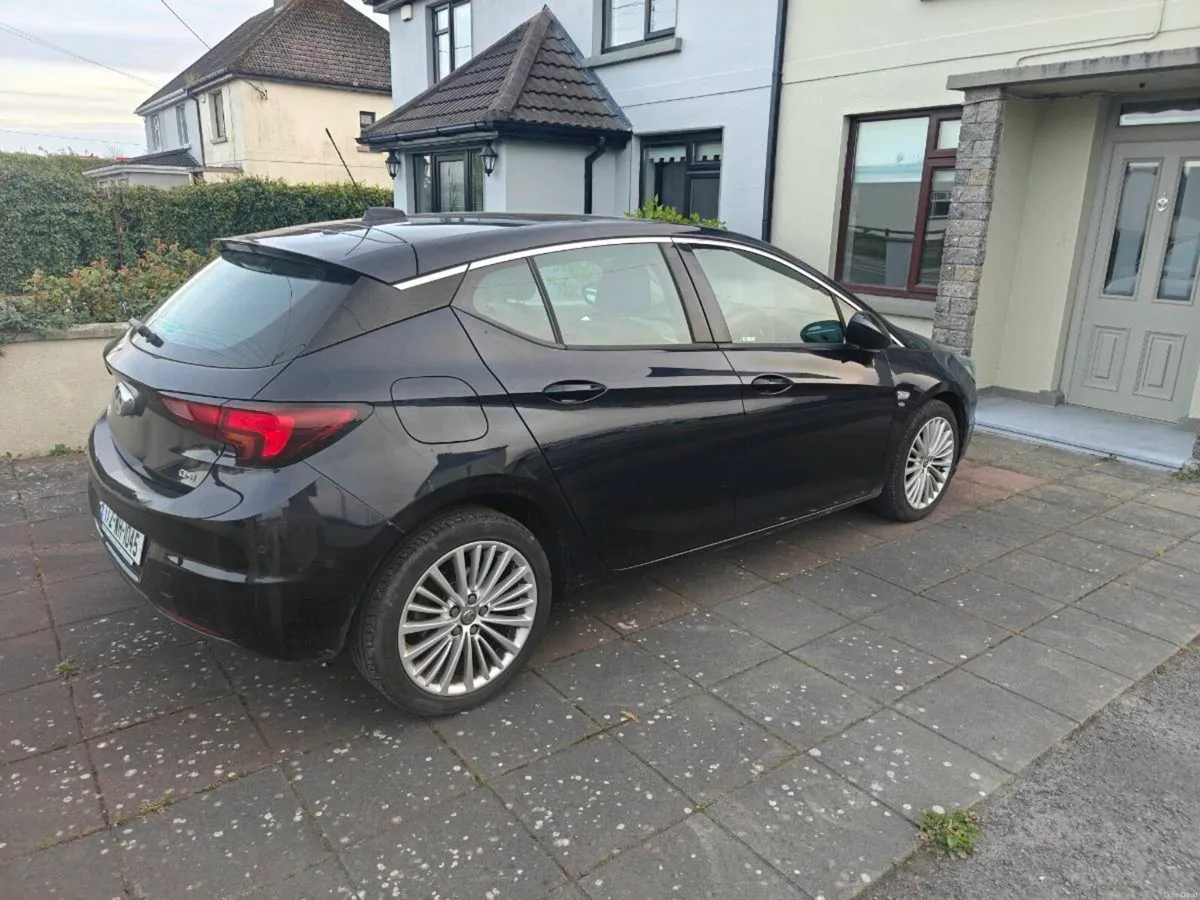 2017 Vauxhall Astra Elite 1.6 CDTI HIGH SPEC - Image 3
