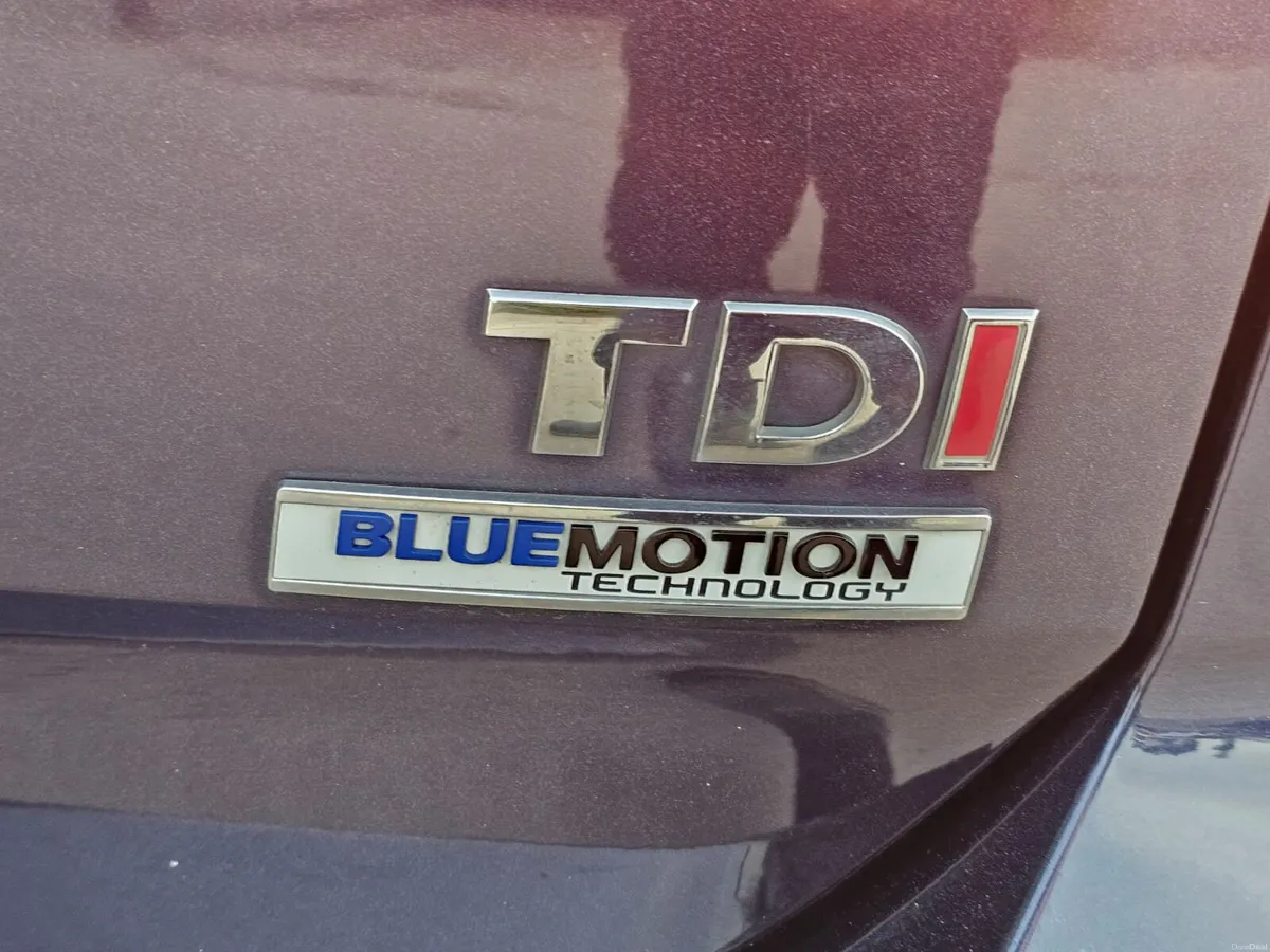 Volkswagen Golf 2017 diesel Highline €8990 - Image 3