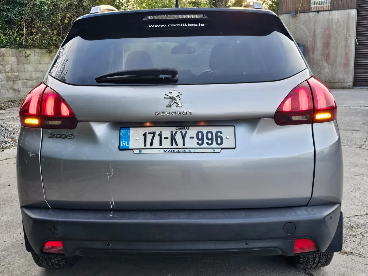 Peugeot 2008 2017 diesel nct&tax €5990 - Image 4