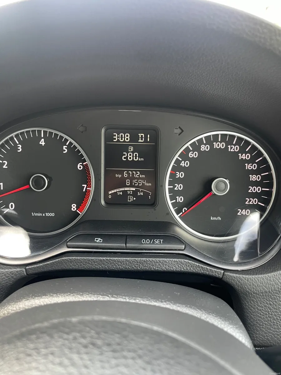 2010 Volkswagen Polo 1.2 automatic less mileage - Image 3