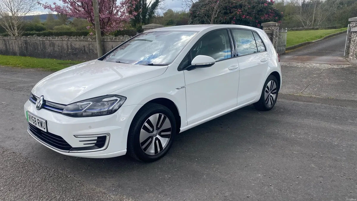 Vw e-golf . Fully electric , automatic,61k 99kw - Image 4