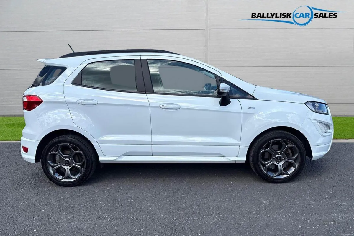 Ford EcoSport 1.0T 125PS ST-Line in White with 22K - Image 3
