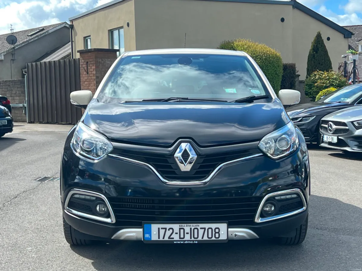 Renault Captur SIGNATURE 1.5 DCI AUTO *HIGH SPEC & - Image 2