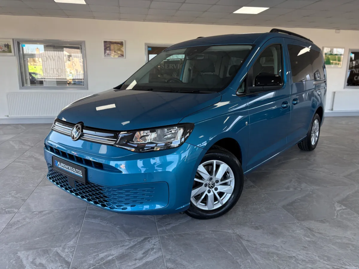 2024 Volkswagen Caddy Maxi Life 7Seater Automatic - Image 2