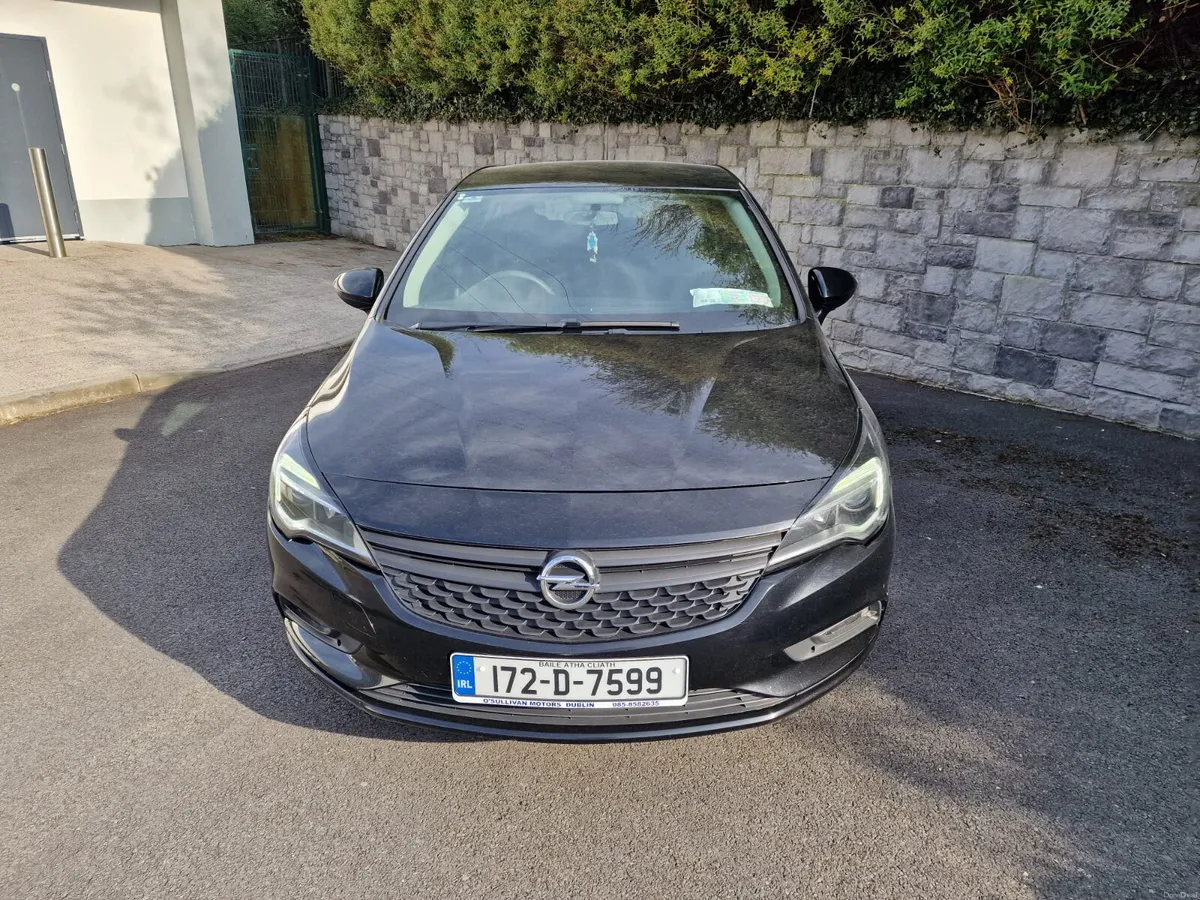 OPEL ASTRA / 2017 / 1.4 PETROL / MANUAL /NCT & TAX - Image 2
