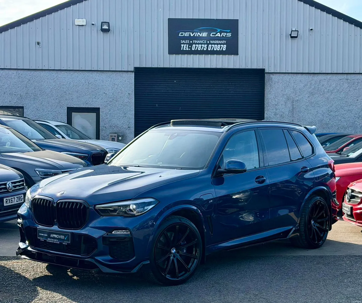⭐️Oct 2019 BMW X5 xDrive45e M Sport 5dr Auto⭐️ - Image 3