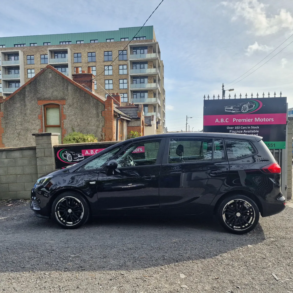 Opel Zafira Automatic 1.4i TURBO 140PS SC - Image 5
