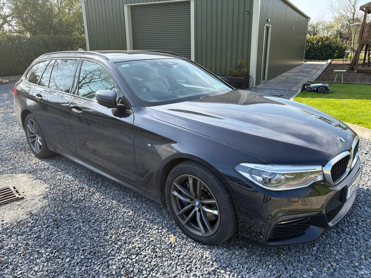 BMW 530d Xdrive Touring - Image 3