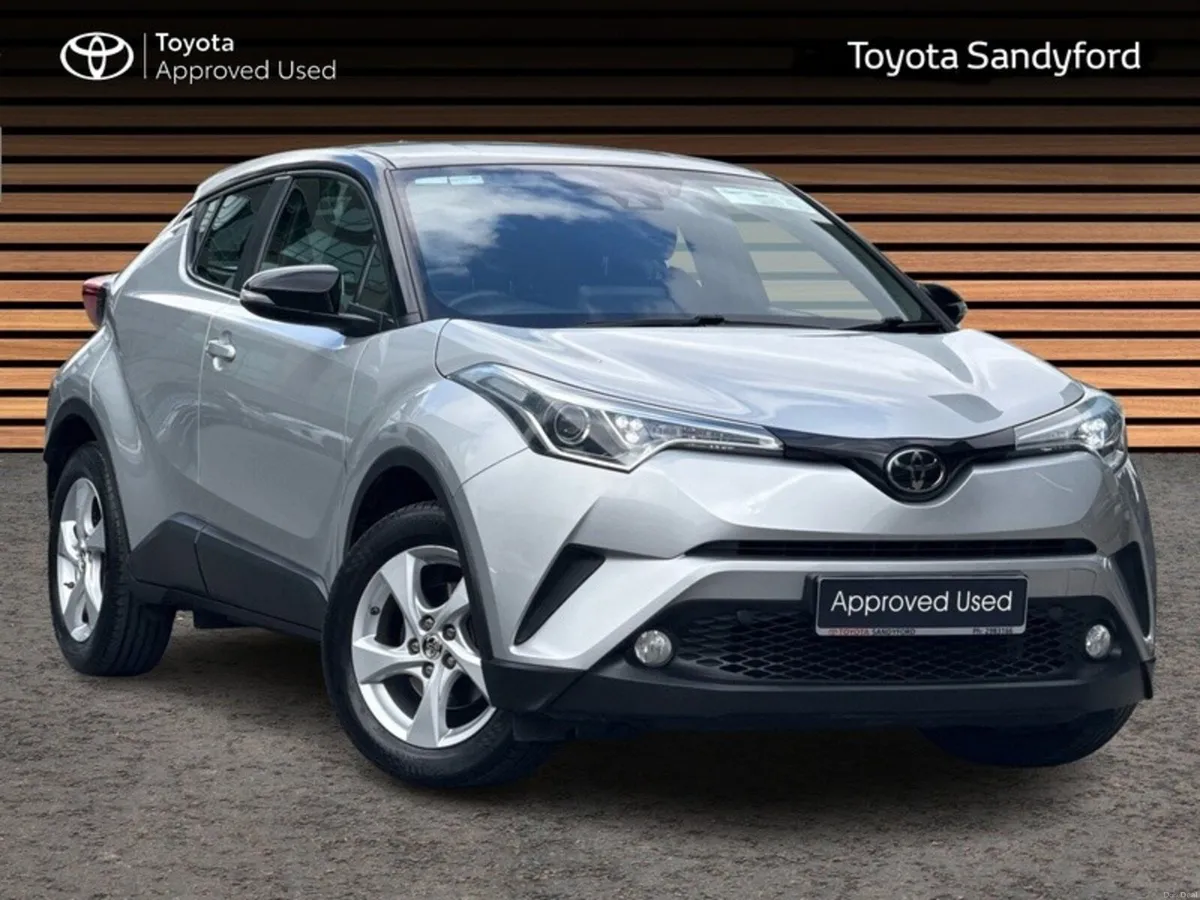Toyota C-HR 1.2T LUNA MANUAL // REAR CAMERA // SAF - Image 1