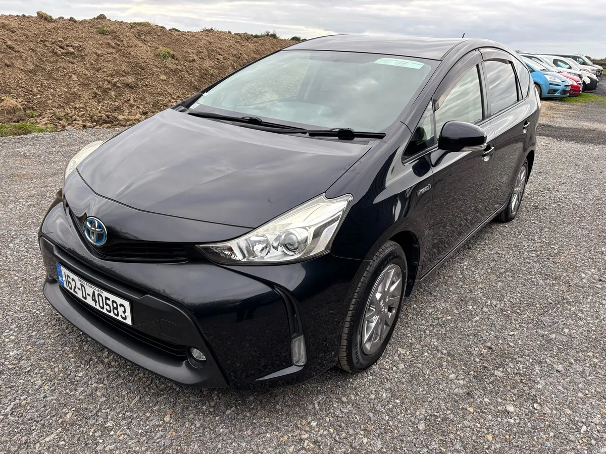 Toyota Prius Alfa  7 Seater Hybrid - Image 3