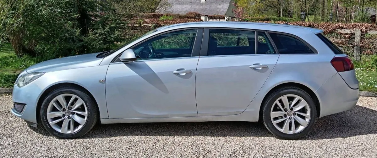 141 Insignia Tourer 2.0CDTi NCT07/27 tax07/26 293k - Image 3