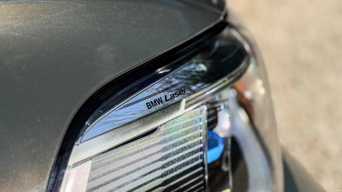 2022 (222) BMW X5 45E MSPORT PRO **SKY LOUNGE - Image 3