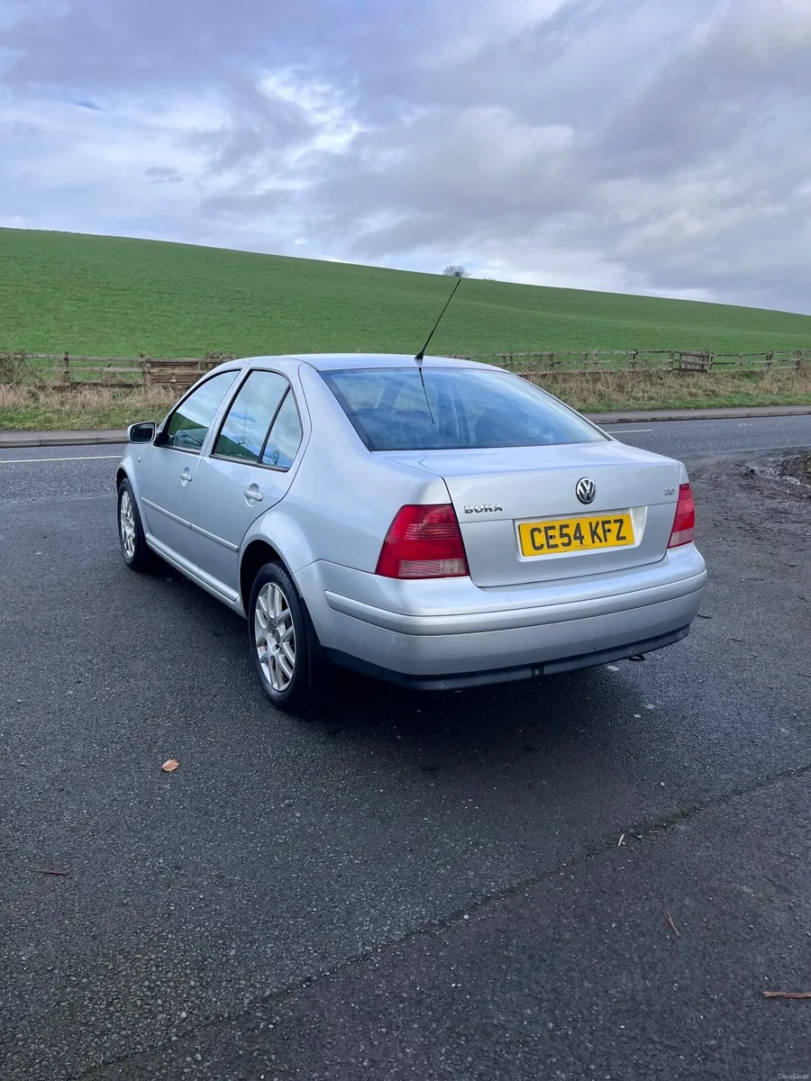 Volkswagen Bora 2004 - Image 4