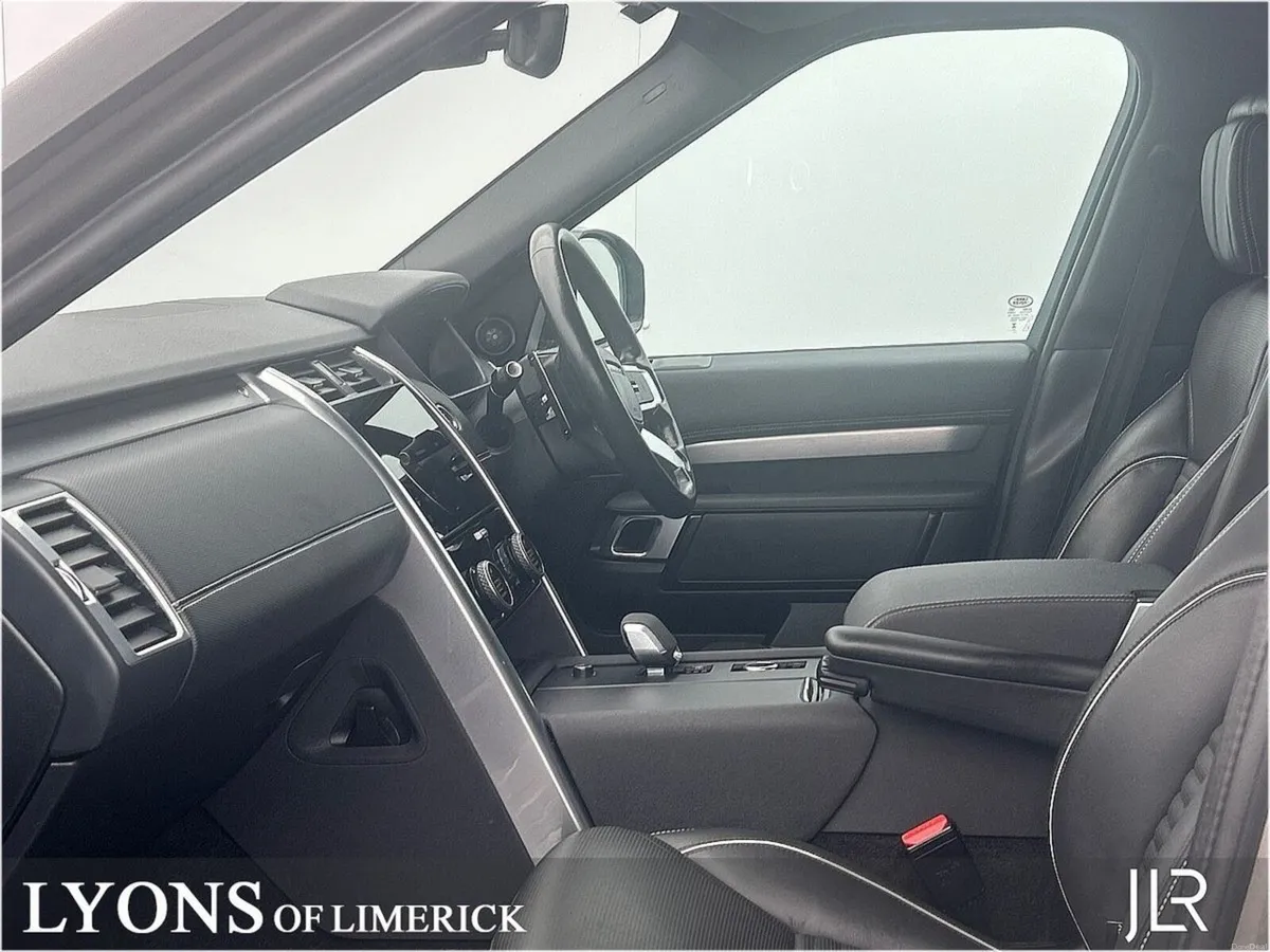 Land Rover Discovery 3.0 D Dynamic HSE *Balance of - Image 3