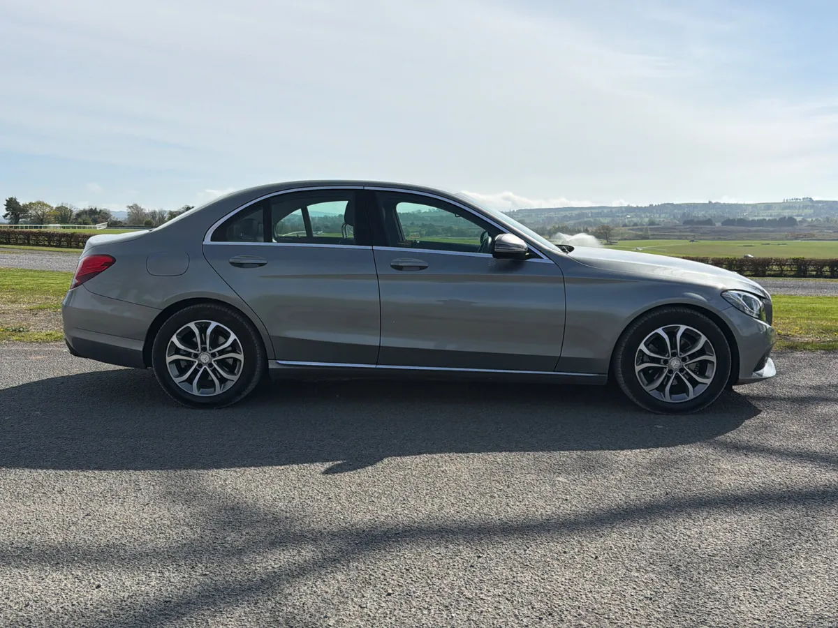 Mercedes-Benz C-Class 2016 Low Mileage - Image 3