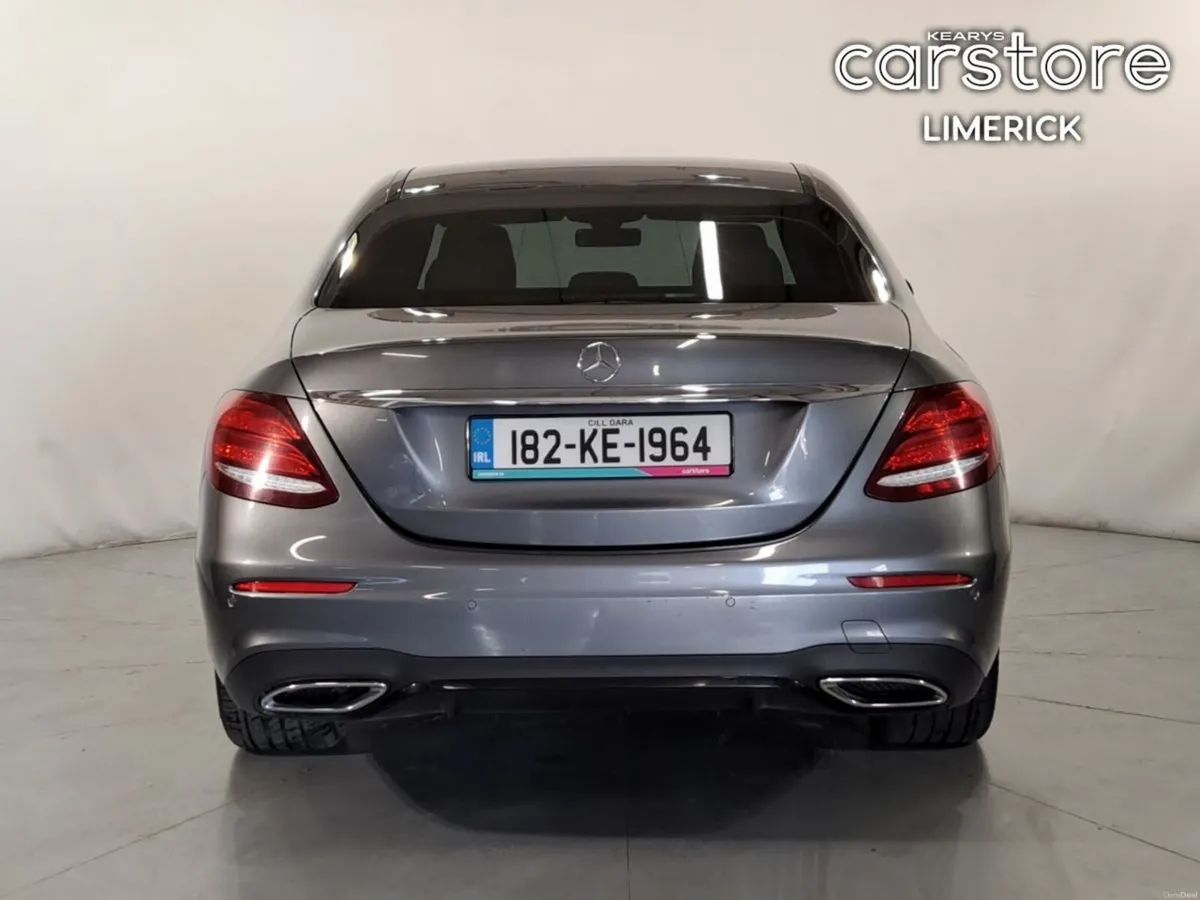 Mercedes-Benz E-Class E 220 D AMG LINE A/T - Image 4