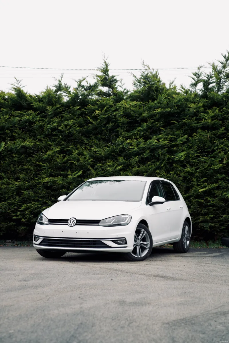 Volkswagen Golf 2.0 TDI 2020 - Image 1