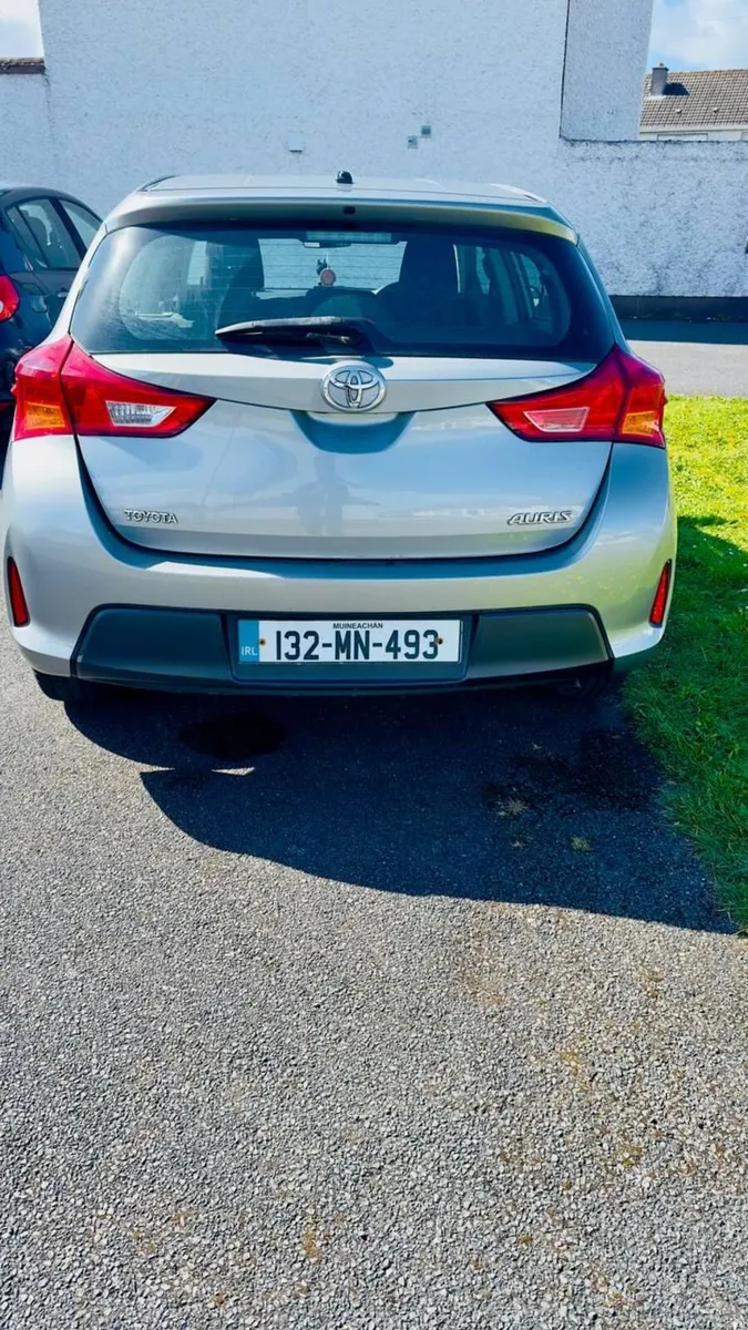 Toyota Auris 2013 - Image 4