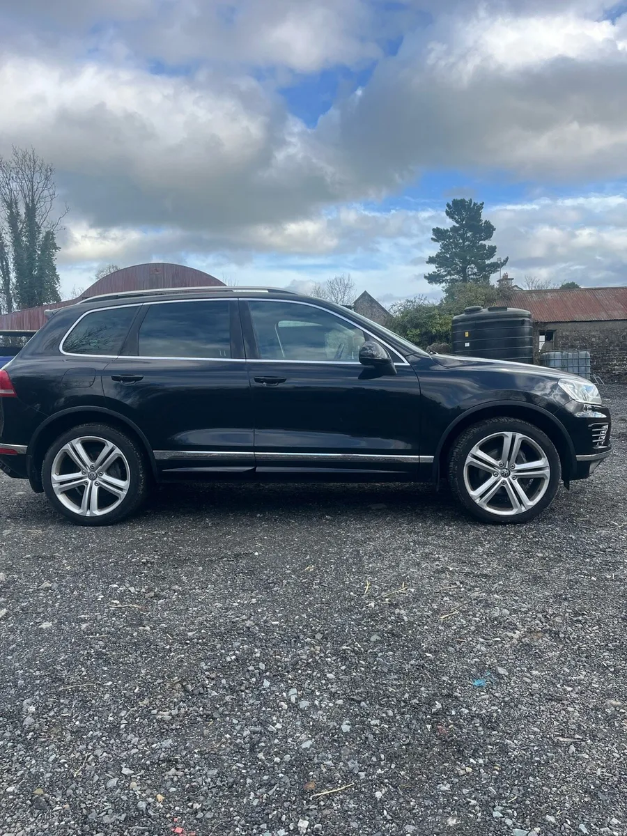 Volkswagen Touareg - Image 4