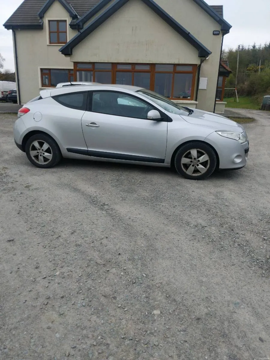 Renault Megane Coupe - Image 1