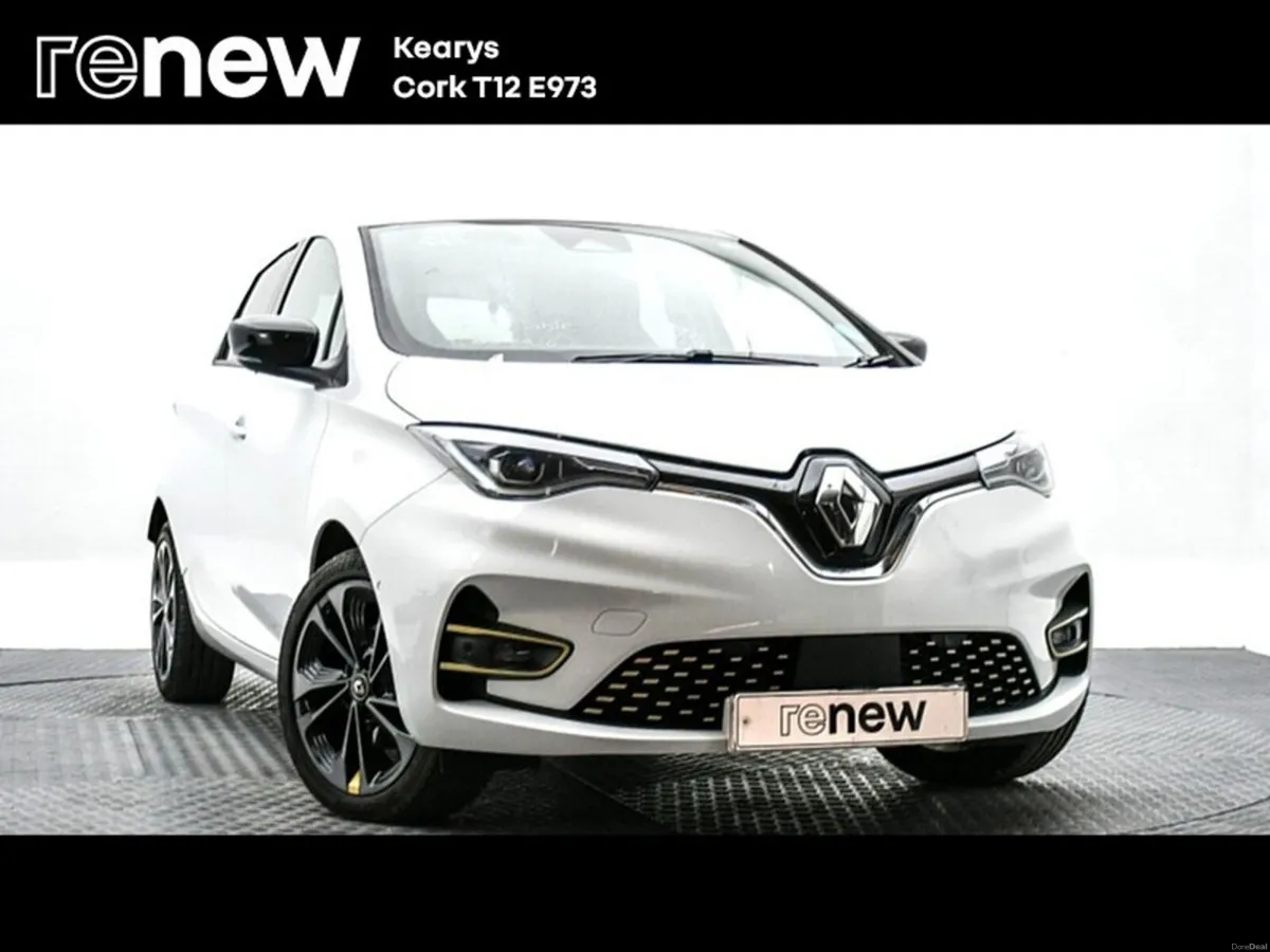 Renault Zoe Iconic Boost Charge ZE 52kWh R135 Batt - Image 1