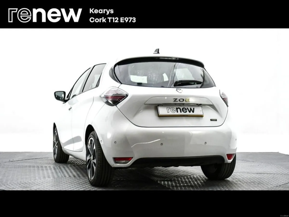 Renault Zoe Iconic Boost Charge ZE 52kWh R135 Batt - Image 4