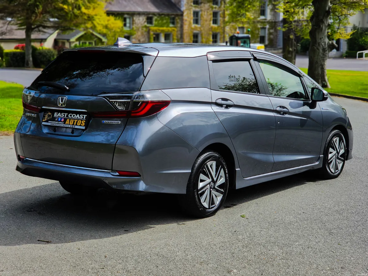 2020 Honda Shuttle 1.5 Petrol ybrid Auto Top Spec - Image 3
