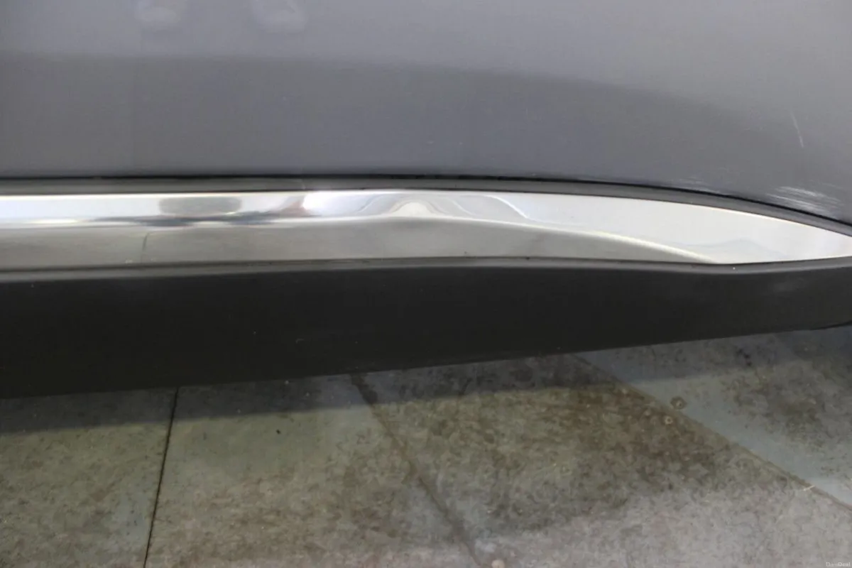 Peugeot 5008 1.5 BlueHDi 130bhp Allure - TENDER 26 - Image 3