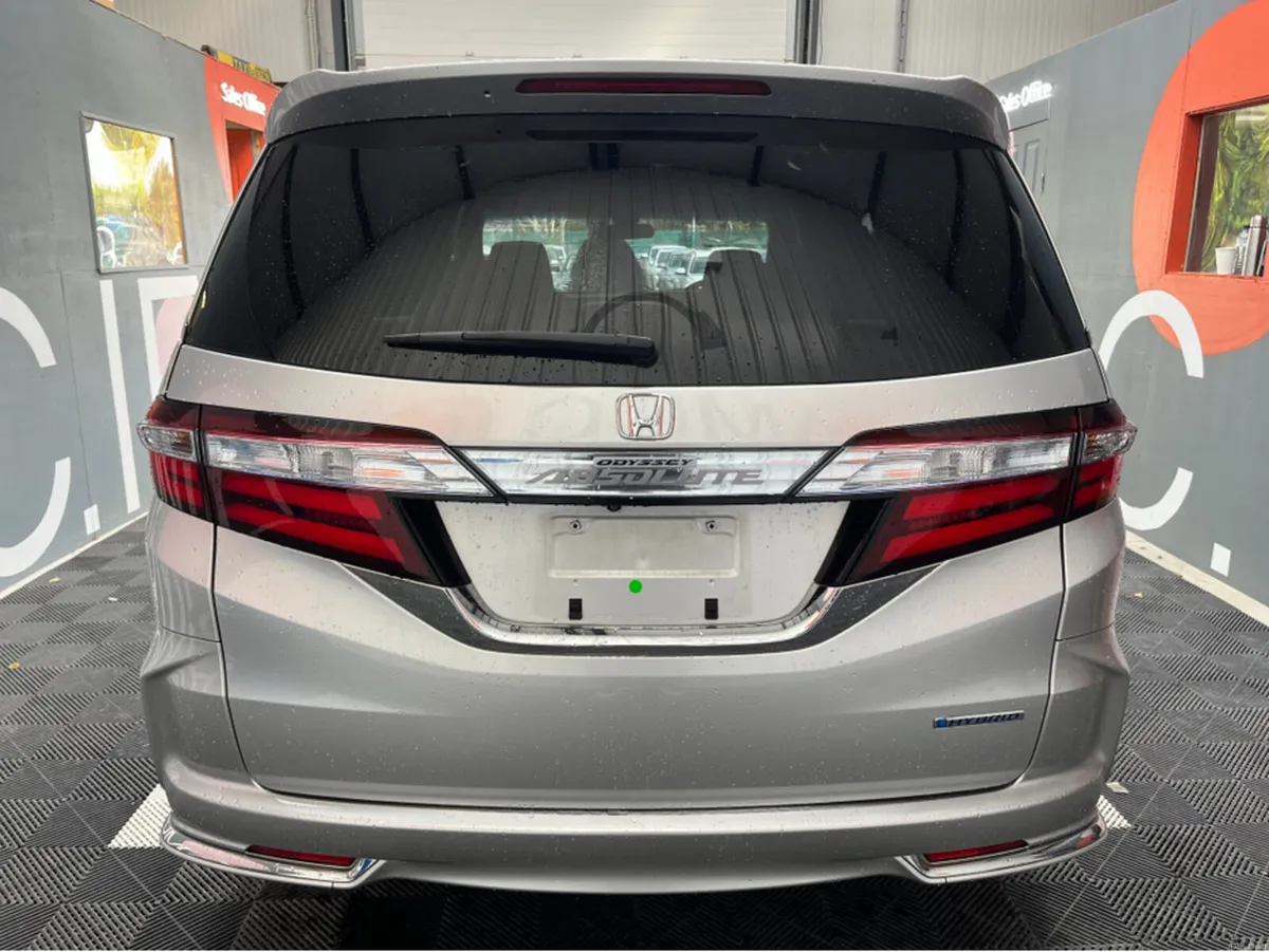 Honda Odyssey 2017 HONDA ODYSSEY HYBRID ABSOLUTE 2 - Image 3