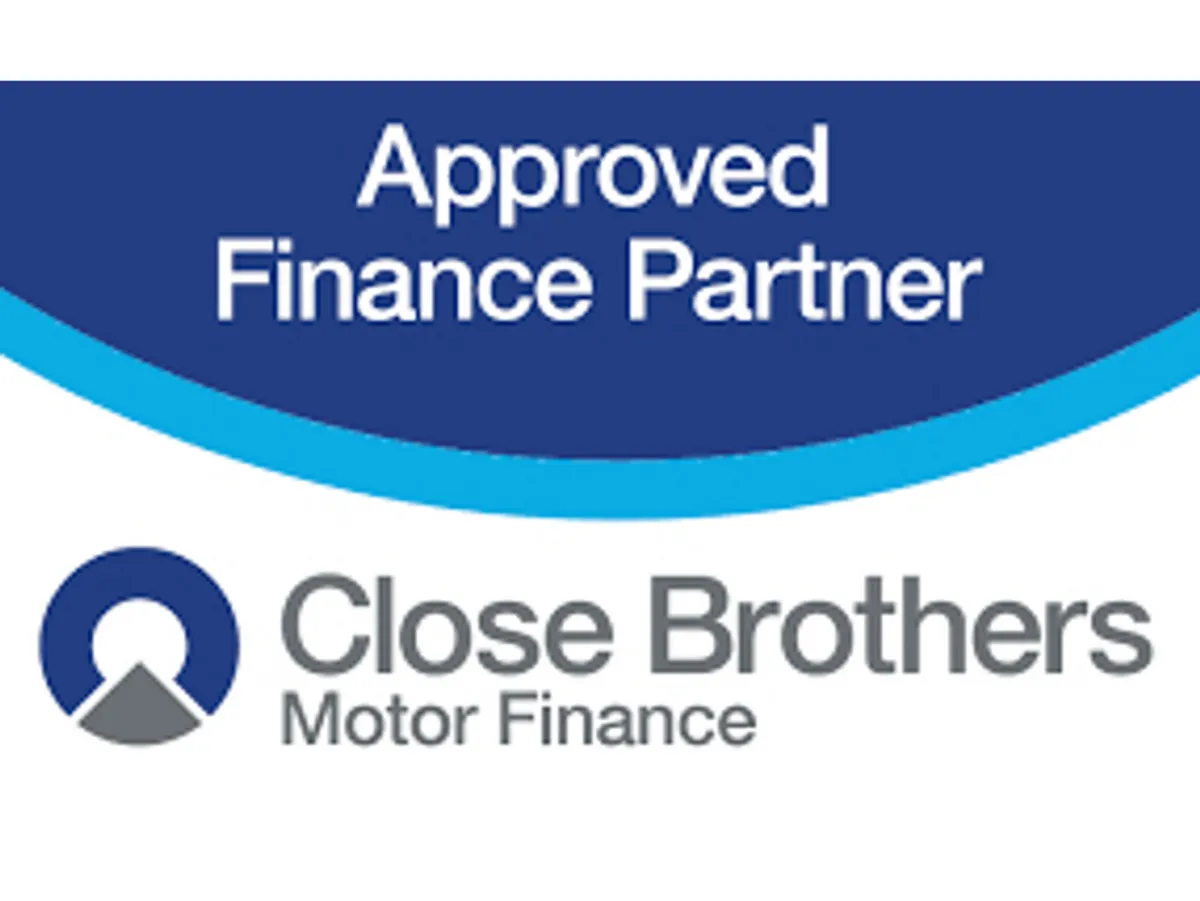 Volkswagen ID.4 PRO 128 KW LIFE 77KWH 174BHP 5DR