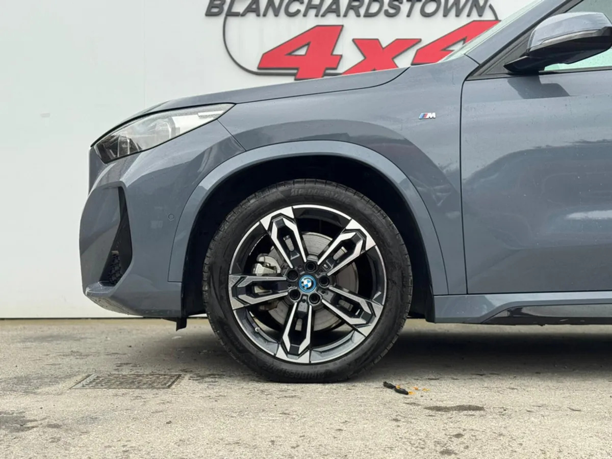 BMW iX1 Fully Electric XDRIVE30 M SPORT - Image 4