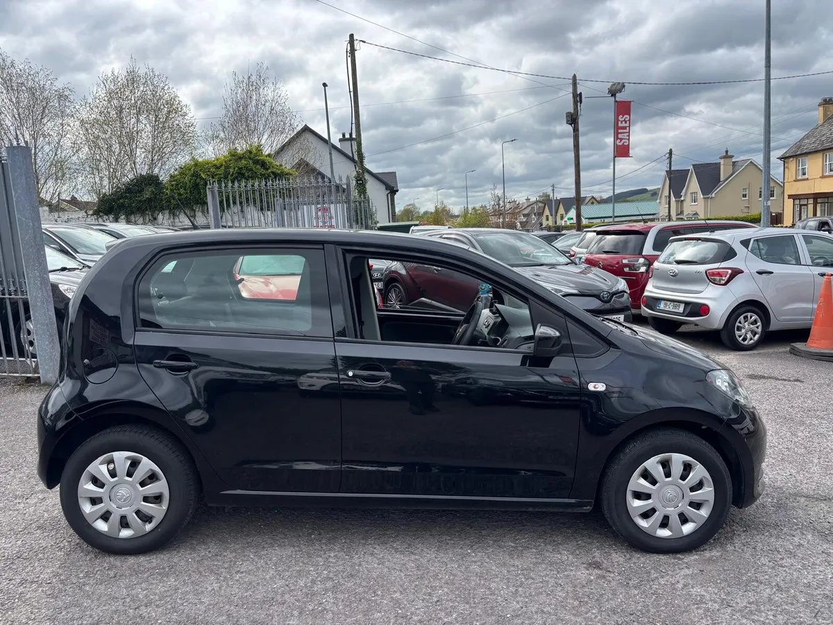 Skoda Citigo 2018 PETROL  1.0  LOW  MILES - Image 2
