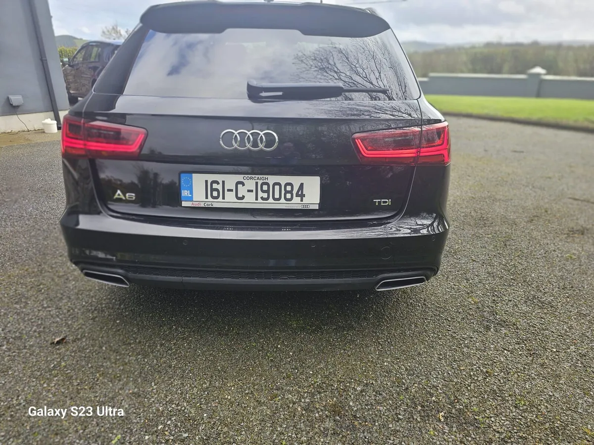 Audi A6 Avant Black Edition S Tronic 190HP. - Image 4