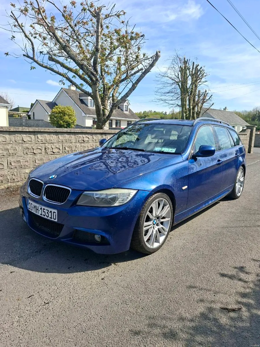 BMW 320 ESTATE 2010 ONLY 159KM - Image 2