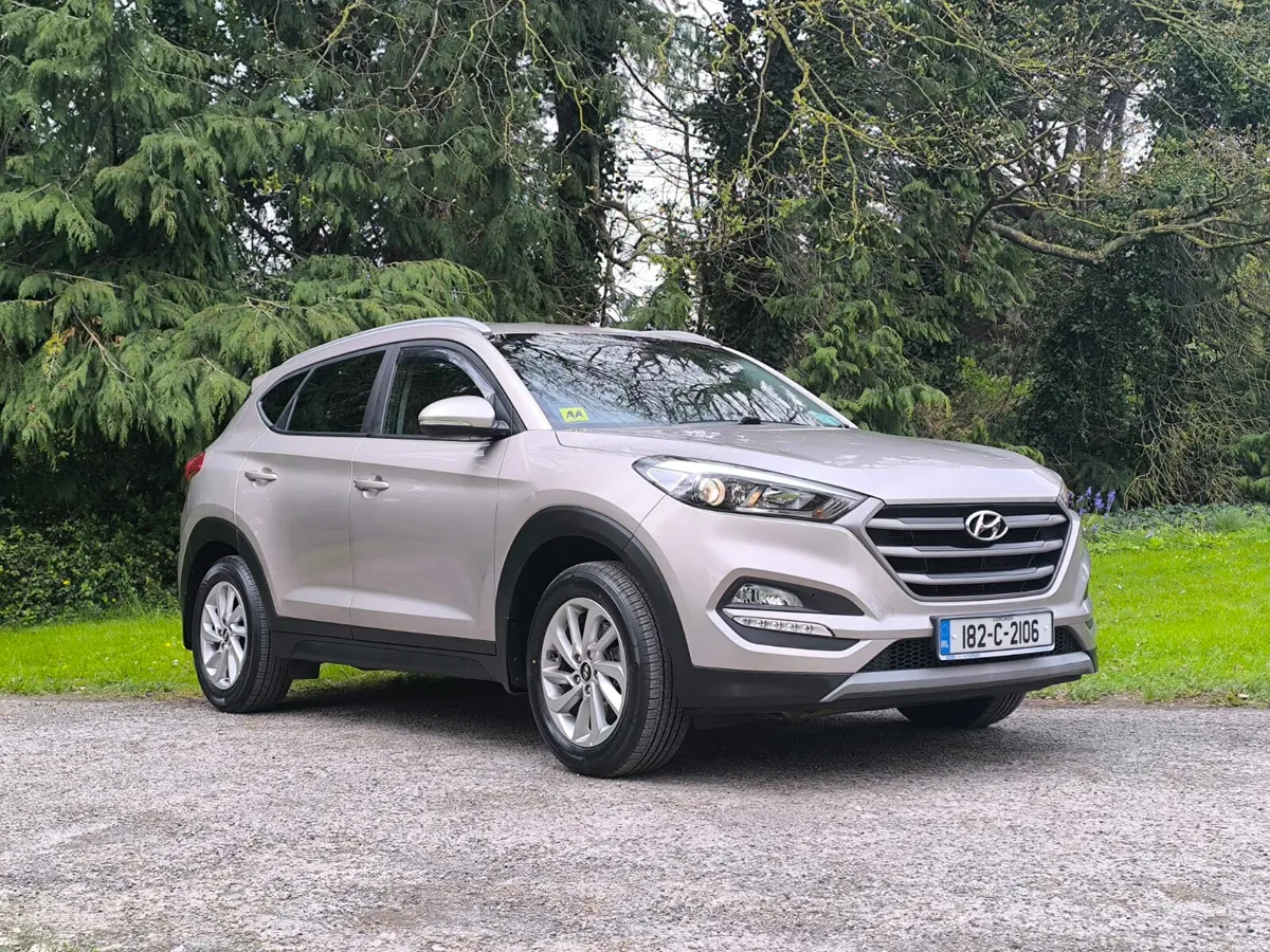 2018 Hyundai Tucson Executive 1.7 Crdi ONE OWNER! - Image 3