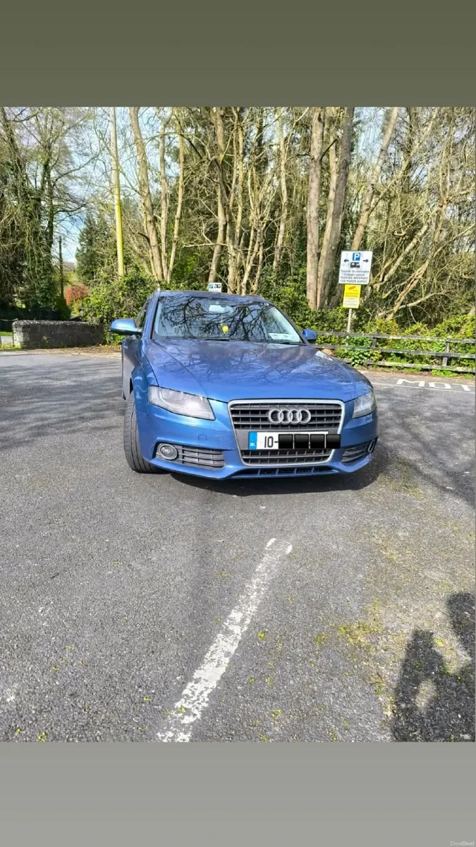 Audi A4 2010 - Image 1