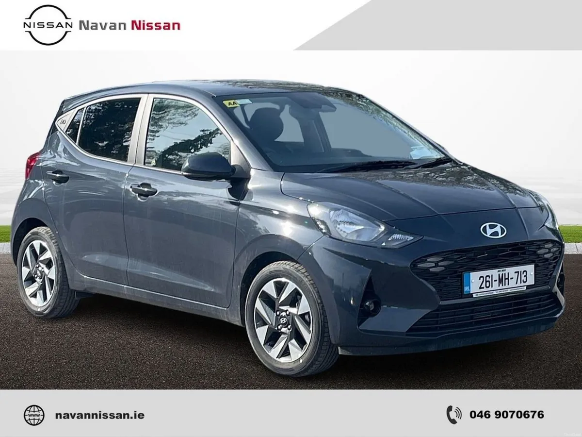 Hyundai i10 Deluxe Plus *EX DEMO* - Image 1