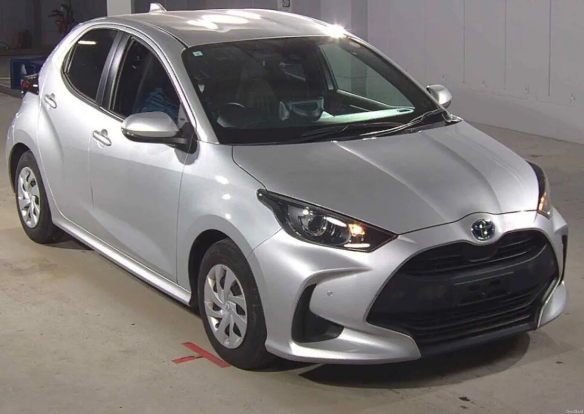 2022 Toyota Yaris Hybrid - Image 1