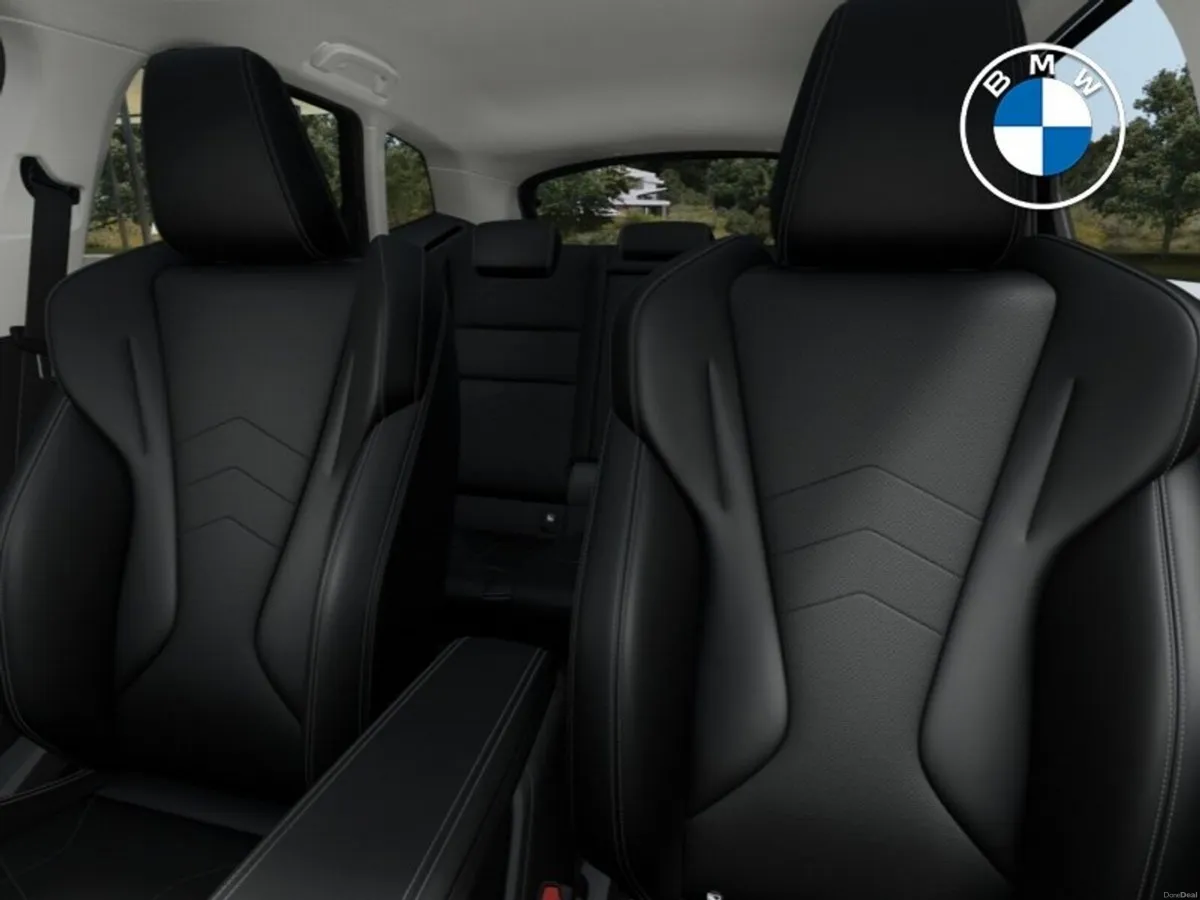 BMW 2-Series 220i Luxury Active Tourer - Image 4