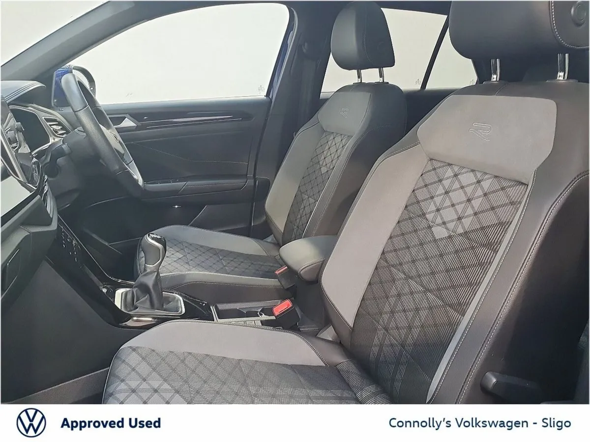 Volkswagen T-Roc RLINE PLUS 1.0TSI 110HP - Image 4