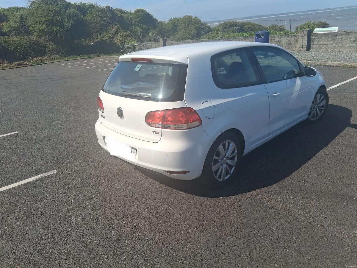 Volkswagen Golf 2012 - Image 5