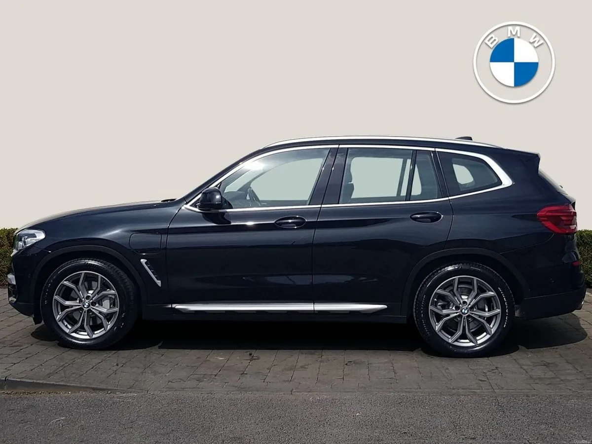BMW X3 xDrive30e xLine - Image 3