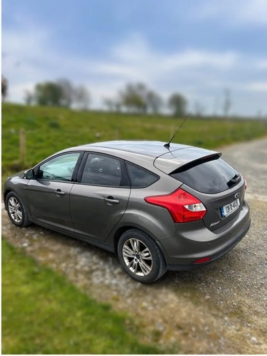 Ford focus - Image 2
