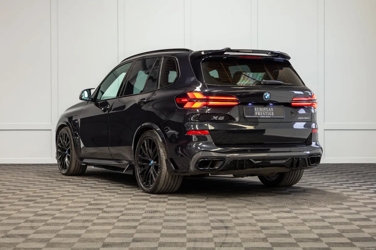 232 BMW X5 X-Drive 50e M-Sport - Image 4