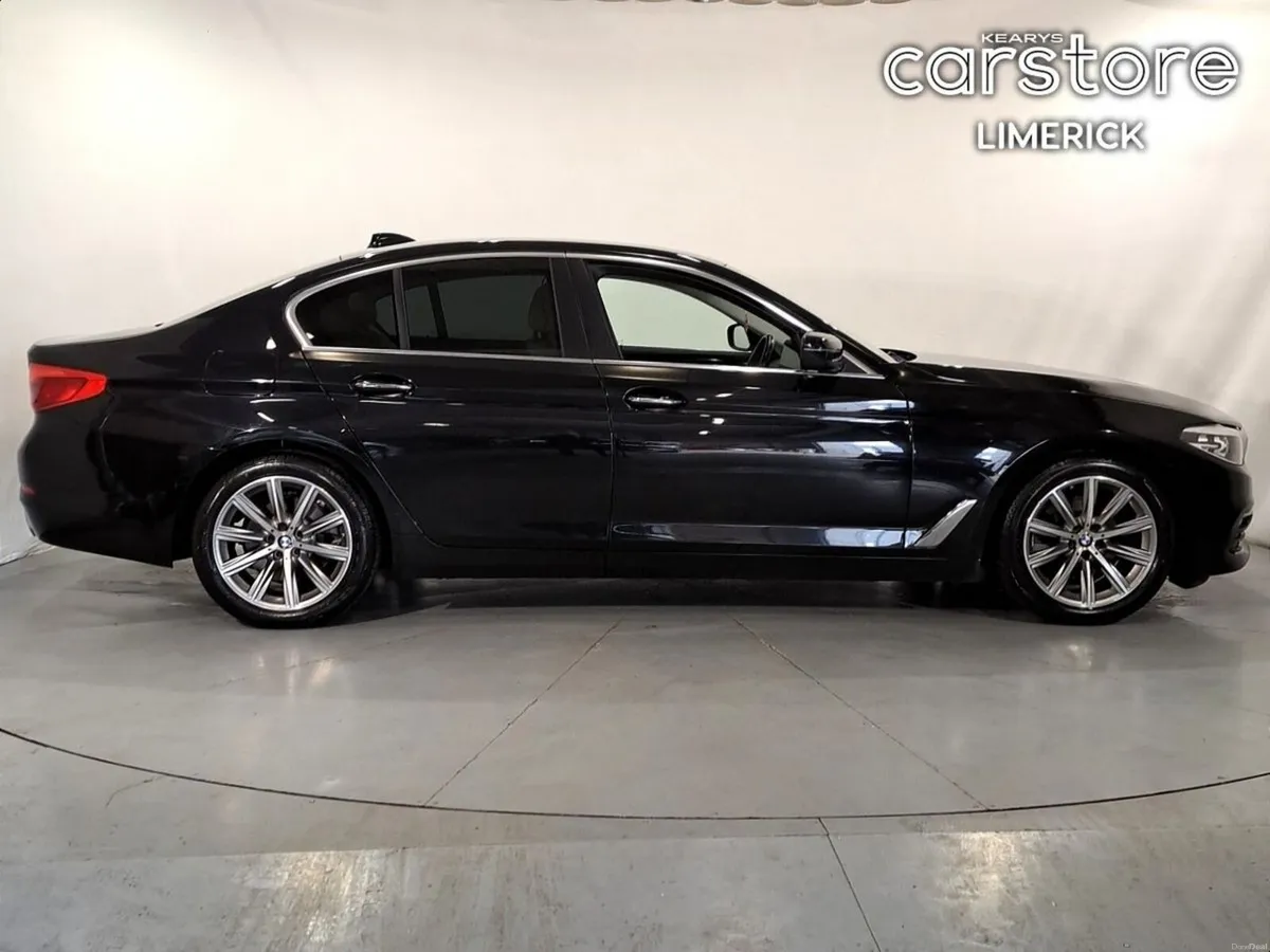BMW 5-Series 520d SE 18" Auto - Image 2