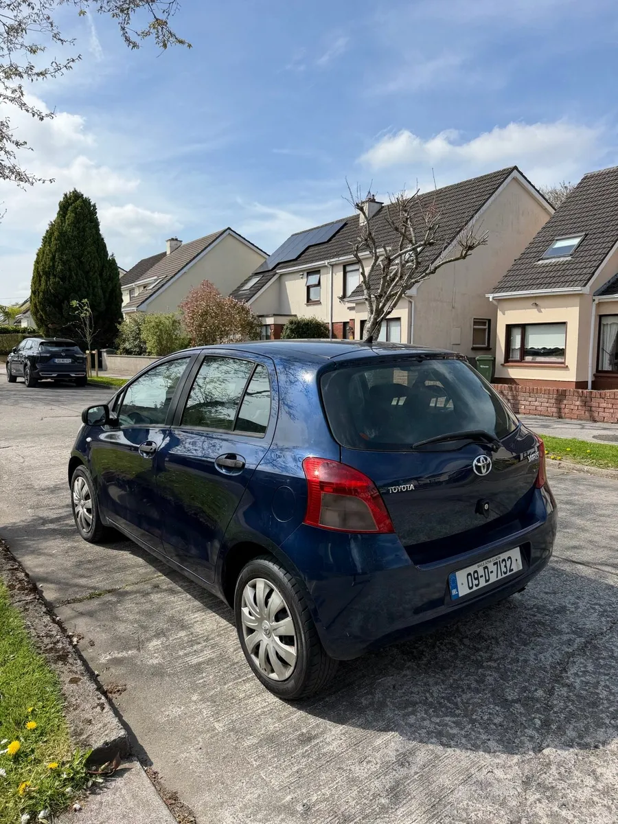 2009 Toyota Yaris 1.0 petrol| NCT 6/27 & Tax 12/26 - Image 3