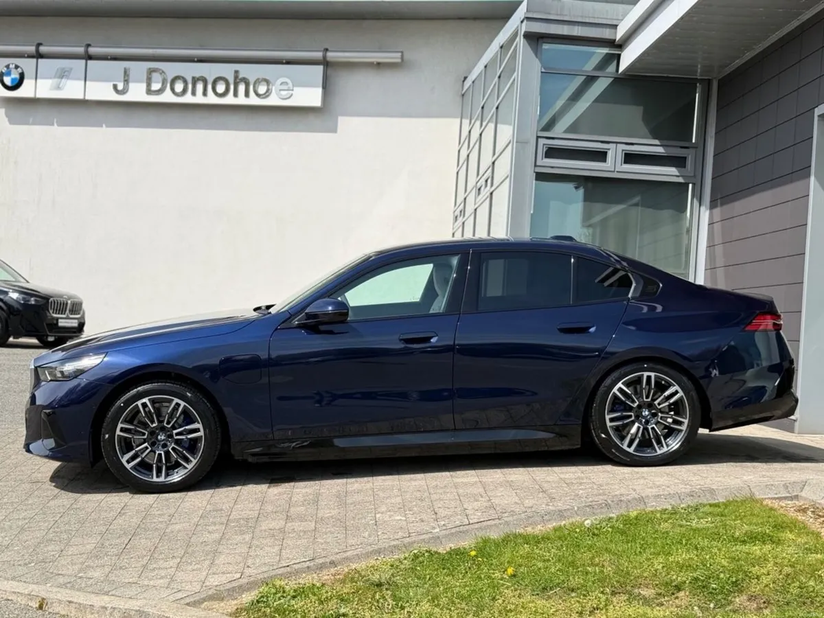 BMW 5-Series 530e M Sport Individual Colour - Image 3