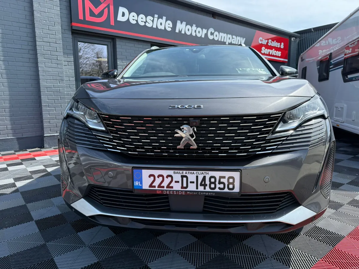 Peugeot 3008 2022, 1/2 Leather , Parking Sensors - Image 4